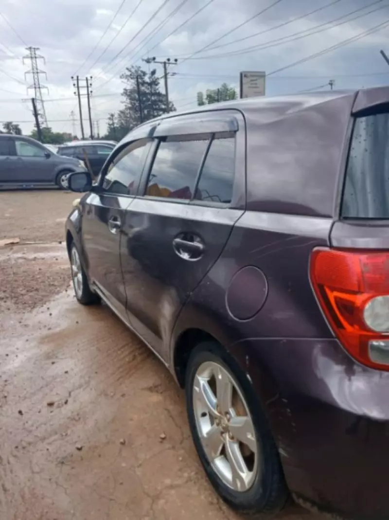 Toyota Ist    - 2007