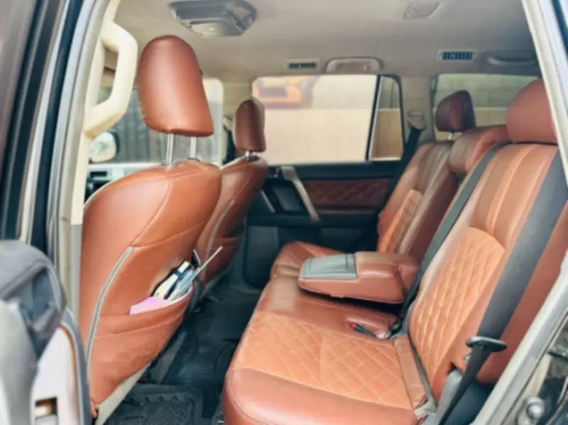 Toyota Prado   - 2012