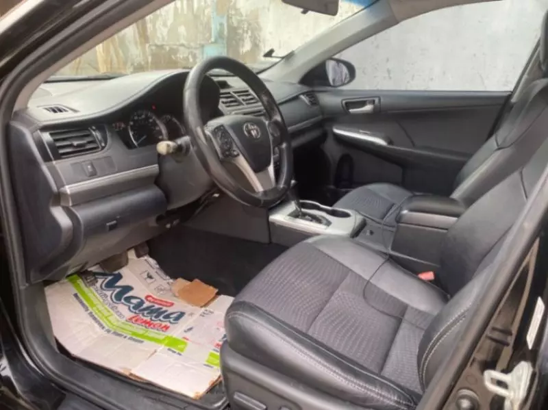 Toyota Camry   - 2013