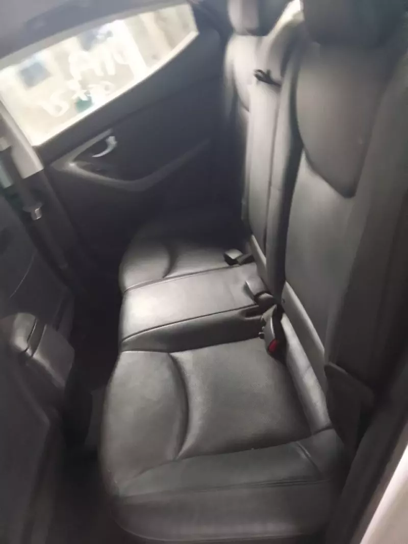 Hyundai Elantra   - 2014