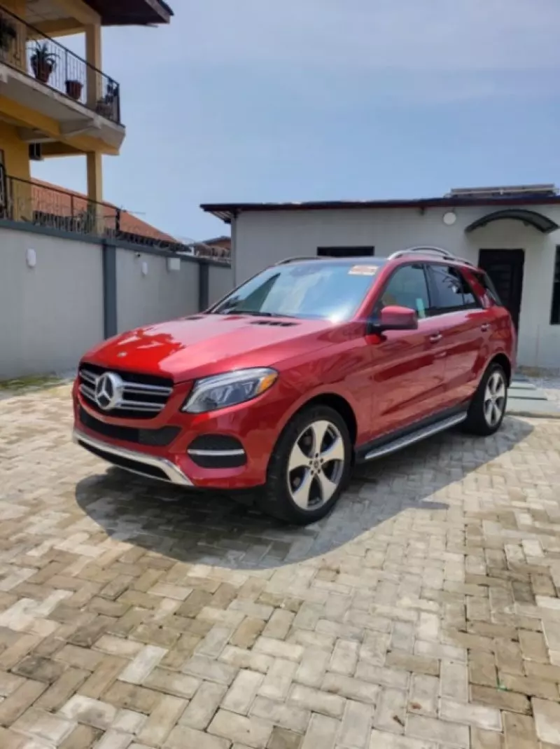Mercedes-Benz GLE 350   - 2017