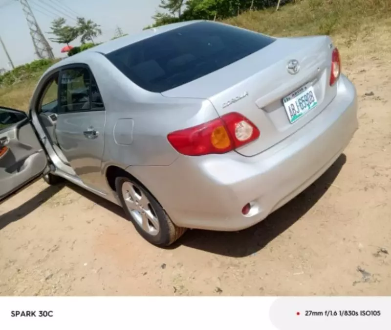 Toyota Corolla - 2009