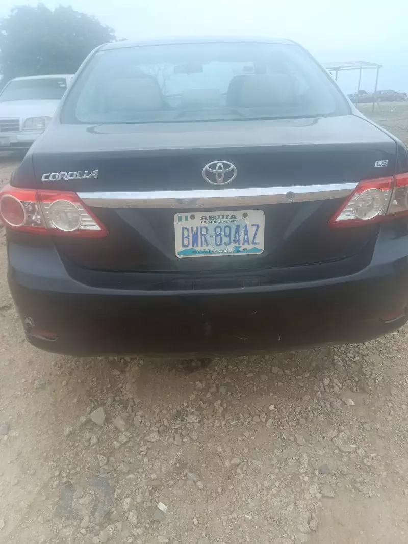 Toyota Corolla   - 2011