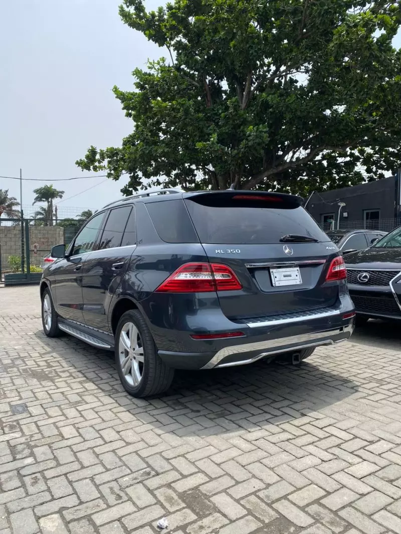 Mercedes-Benz ML 350   - 2013