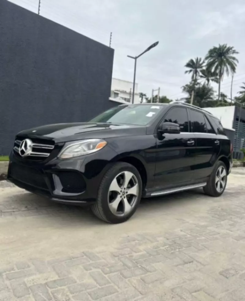 Mercedes-Benz GLE 350 - 2017