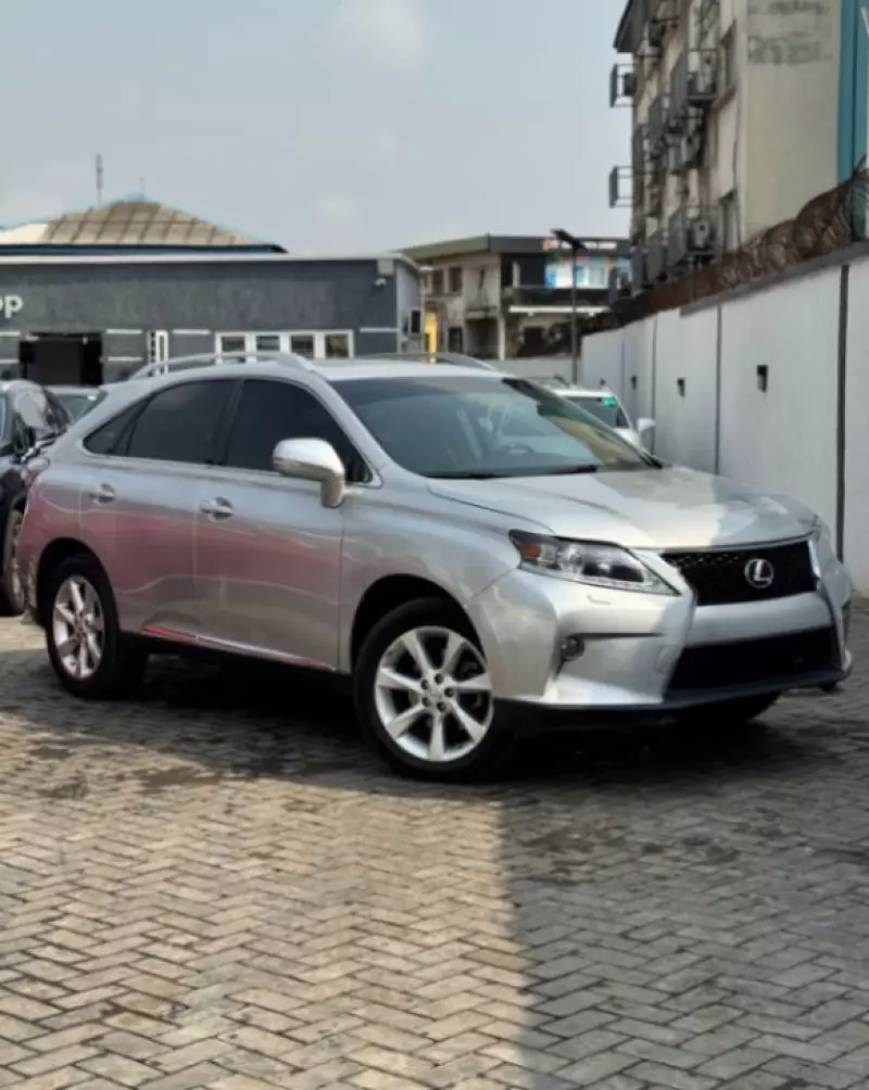 Lexus RX   - 2010