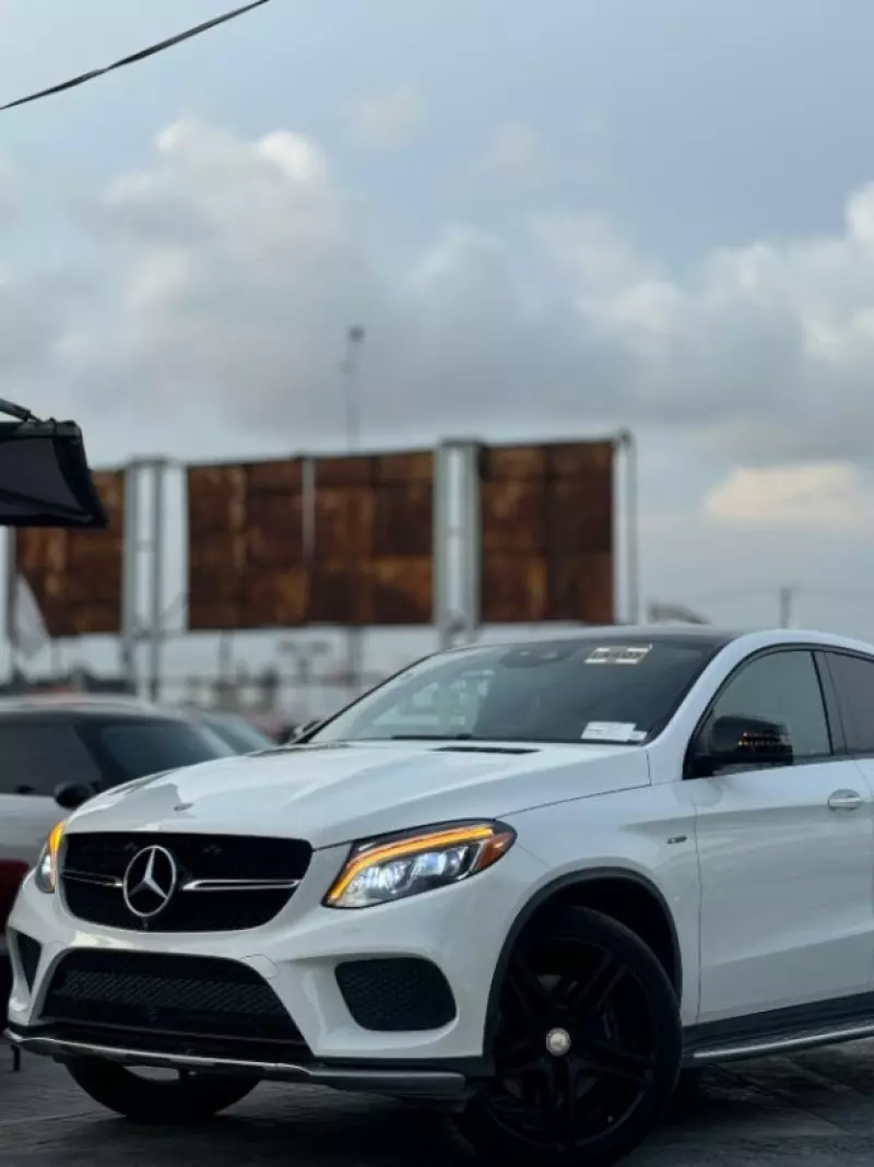 Mercedes-Benz GLE 350   - 2016