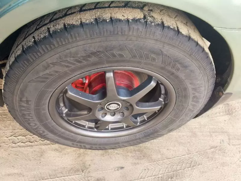 Nissan Altima   - 2002