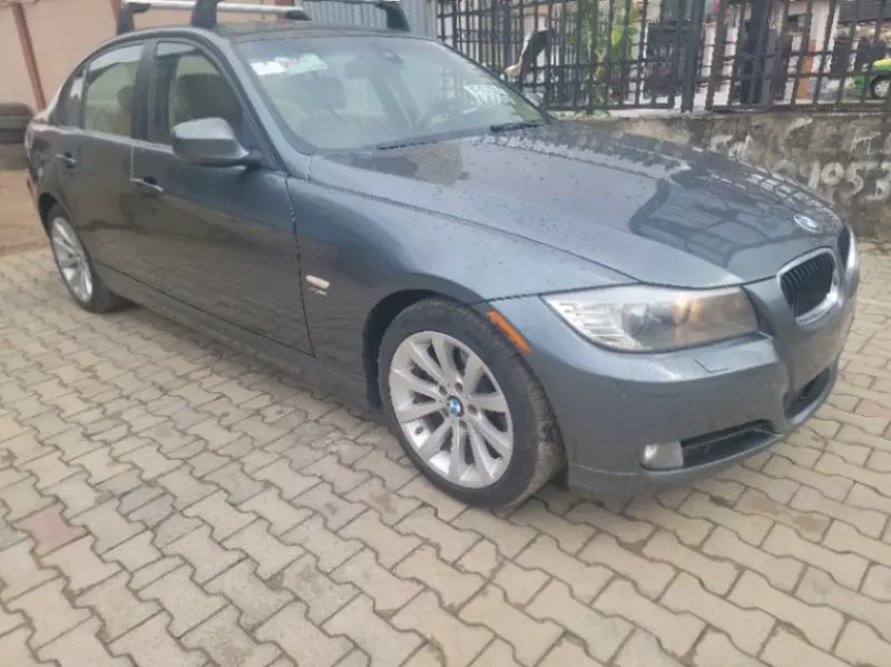 BMW 328   - 2011