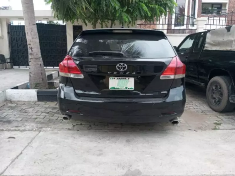 Toyota Venza   - 2010