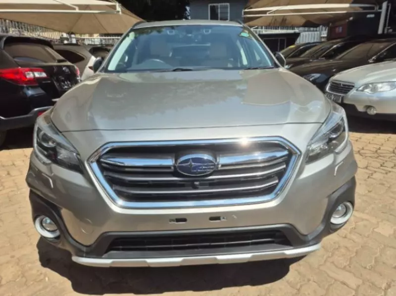 Subaru Outback   - 2019