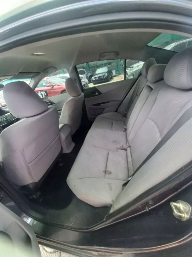 Honda Accord   - 2017