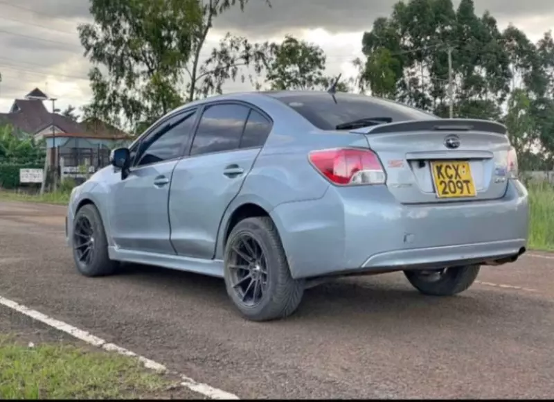 Subaru Impreza   - 2013