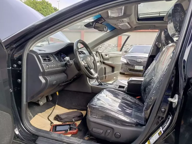 Toyota Camry   - 2017