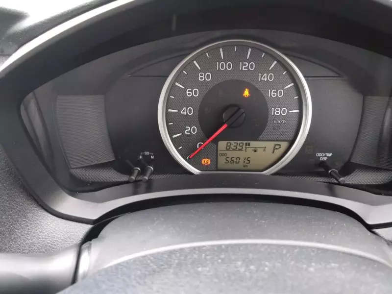 Toyota Axio    - 2016