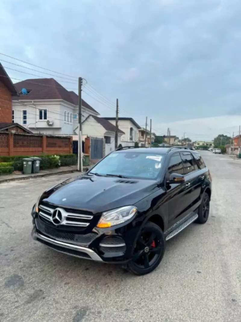 Mercedes-Benz GLE 350   - 2017