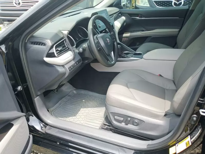 Toyota Camry   - 2022