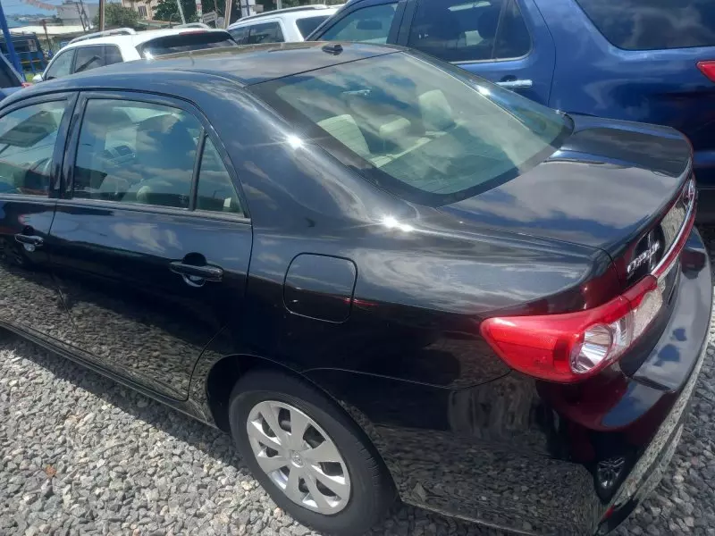 Toyota Corolla   - 2011