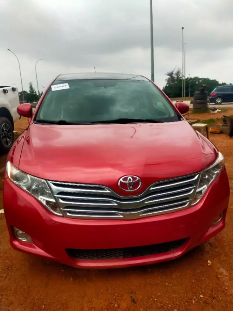 Toyota Venza   - 2010