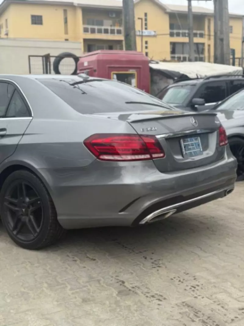 Mercedes-Benz E 350   - 2015