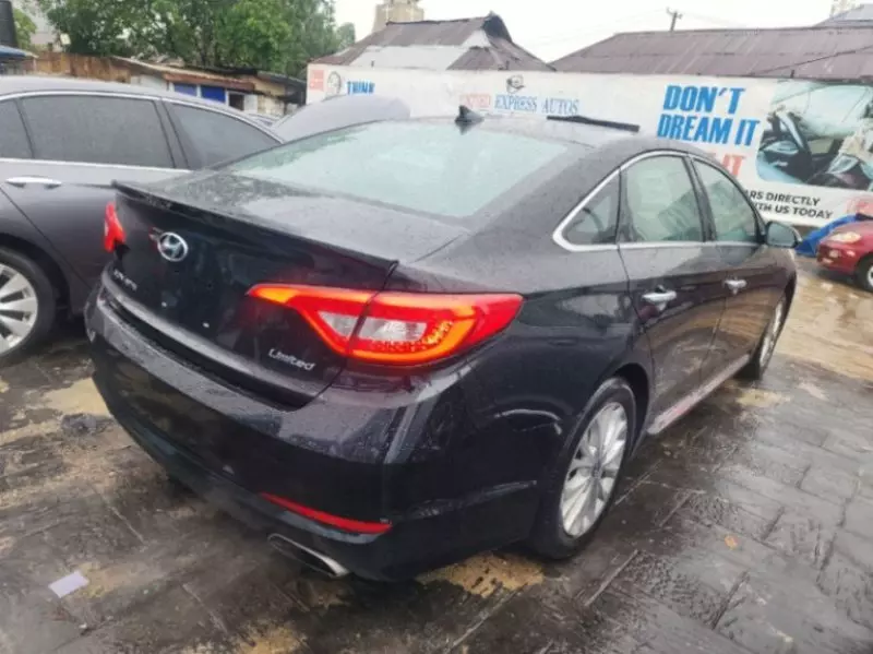 Hyundai SONATA 2,0L BVA GL   - 2015