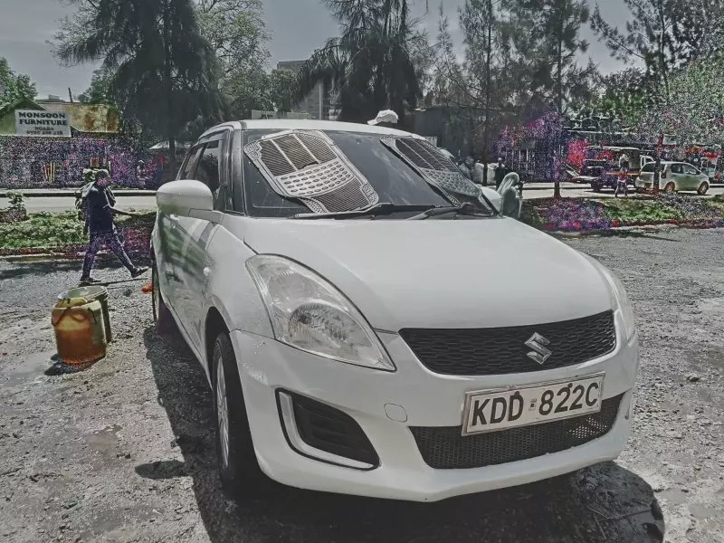 SUZUKI Swift   - 2015
