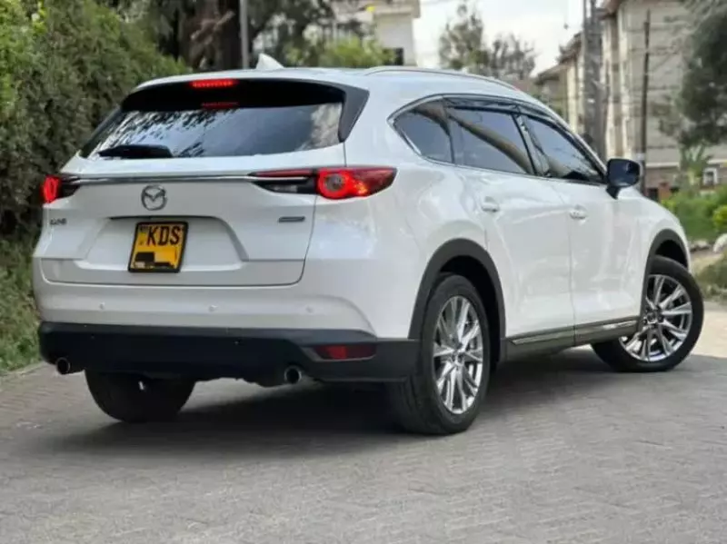 Mazda CX-8   - 2018
