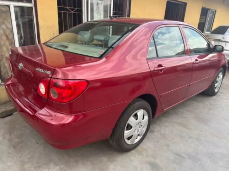 Toyota Corolla   - 2008