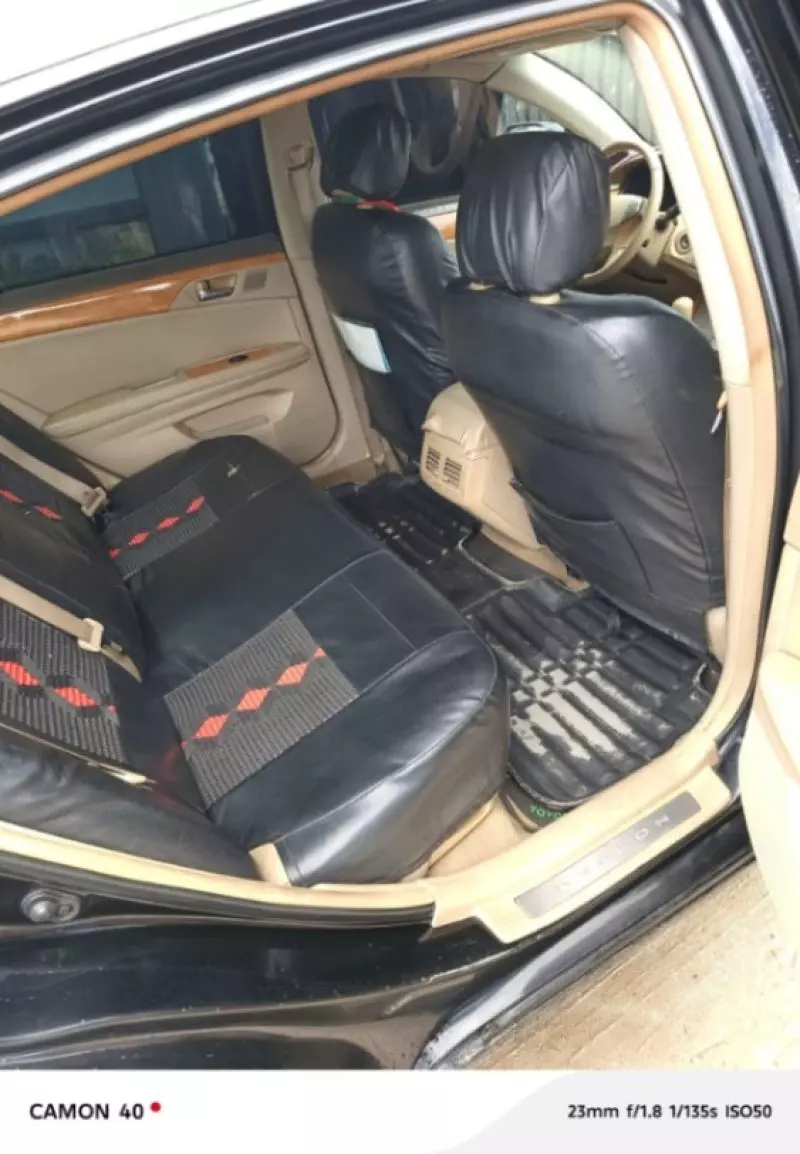 Toyota Avalon   - 2013