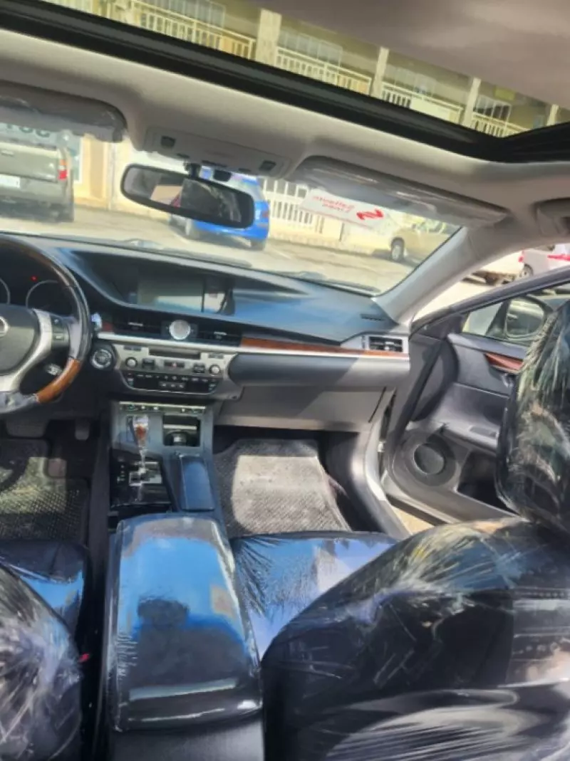 Lexus ES 350   - 2015