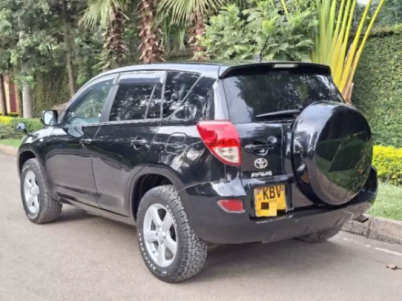 Toyota RAV4   - 2014