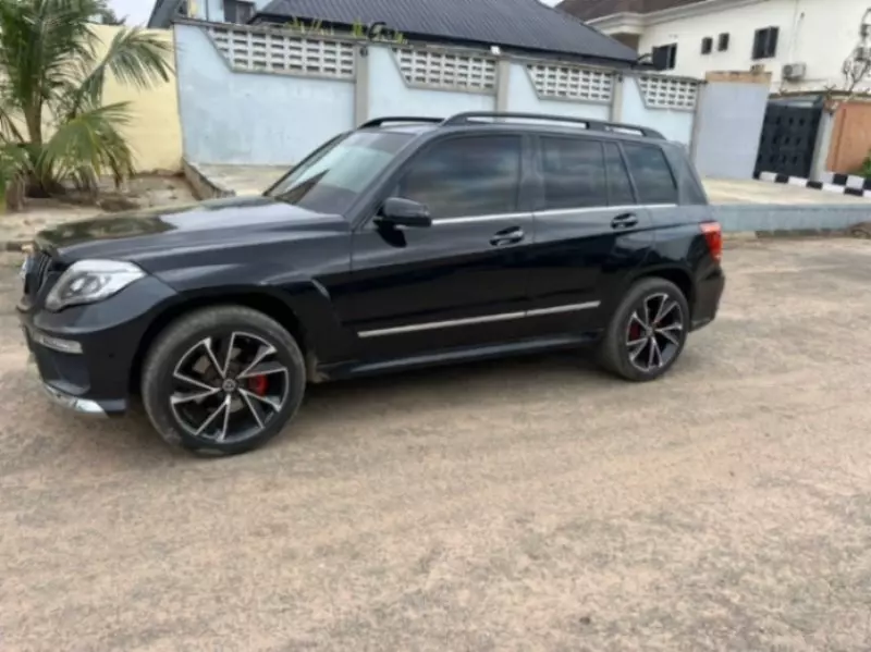 Mercedes-Benz GLK 350   - 2013