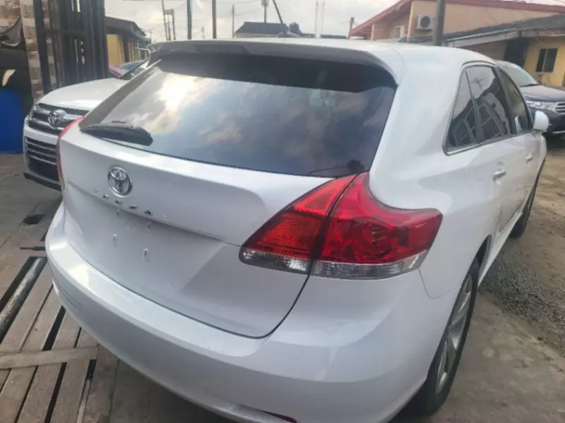 Toyota Venza   - 2009