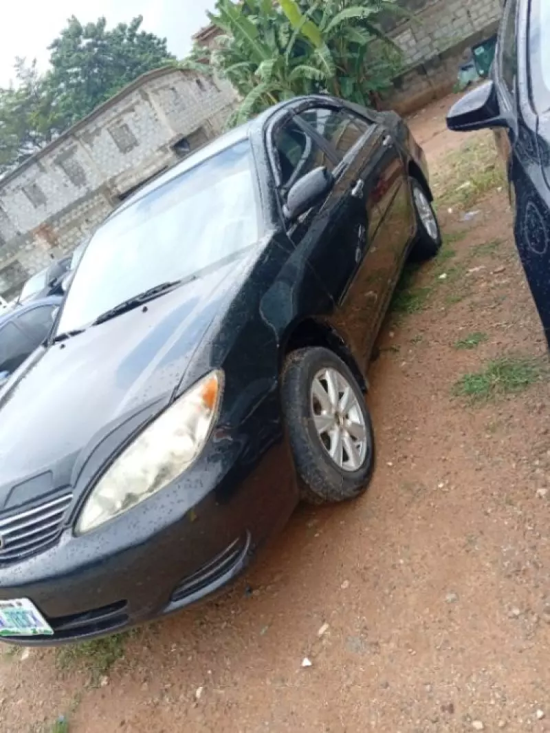 Toyota camry   - 2003