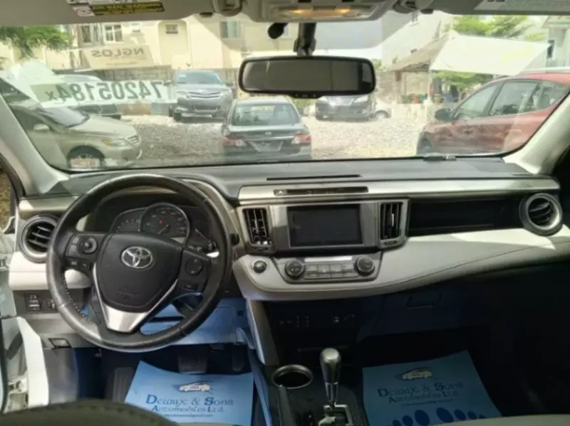 Toyota RAV4   - 2014