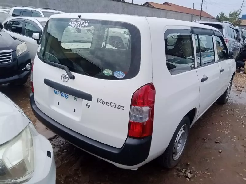Toyota Probox    - 2015