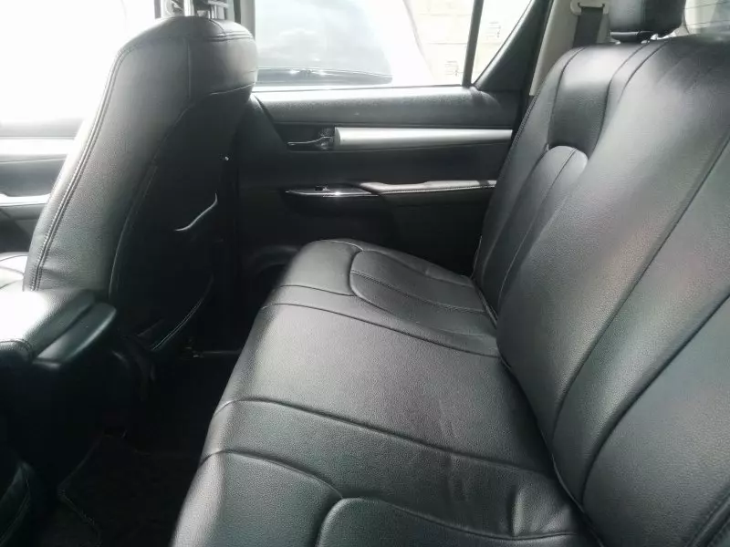 Toyota Hilux   - 2018