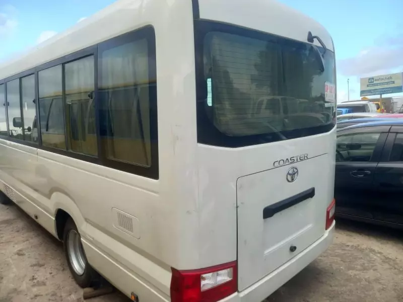 Toyota Coaster   - 2018