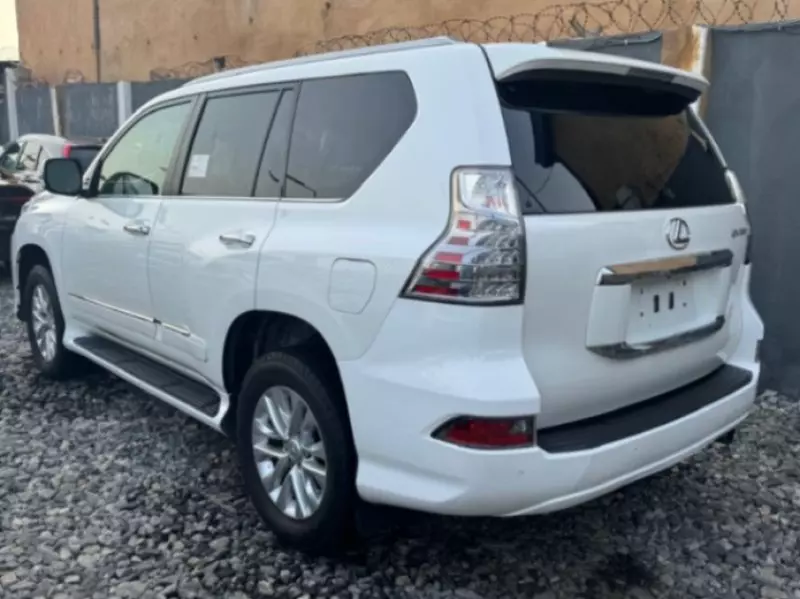 Lexus GX 460   - 2016