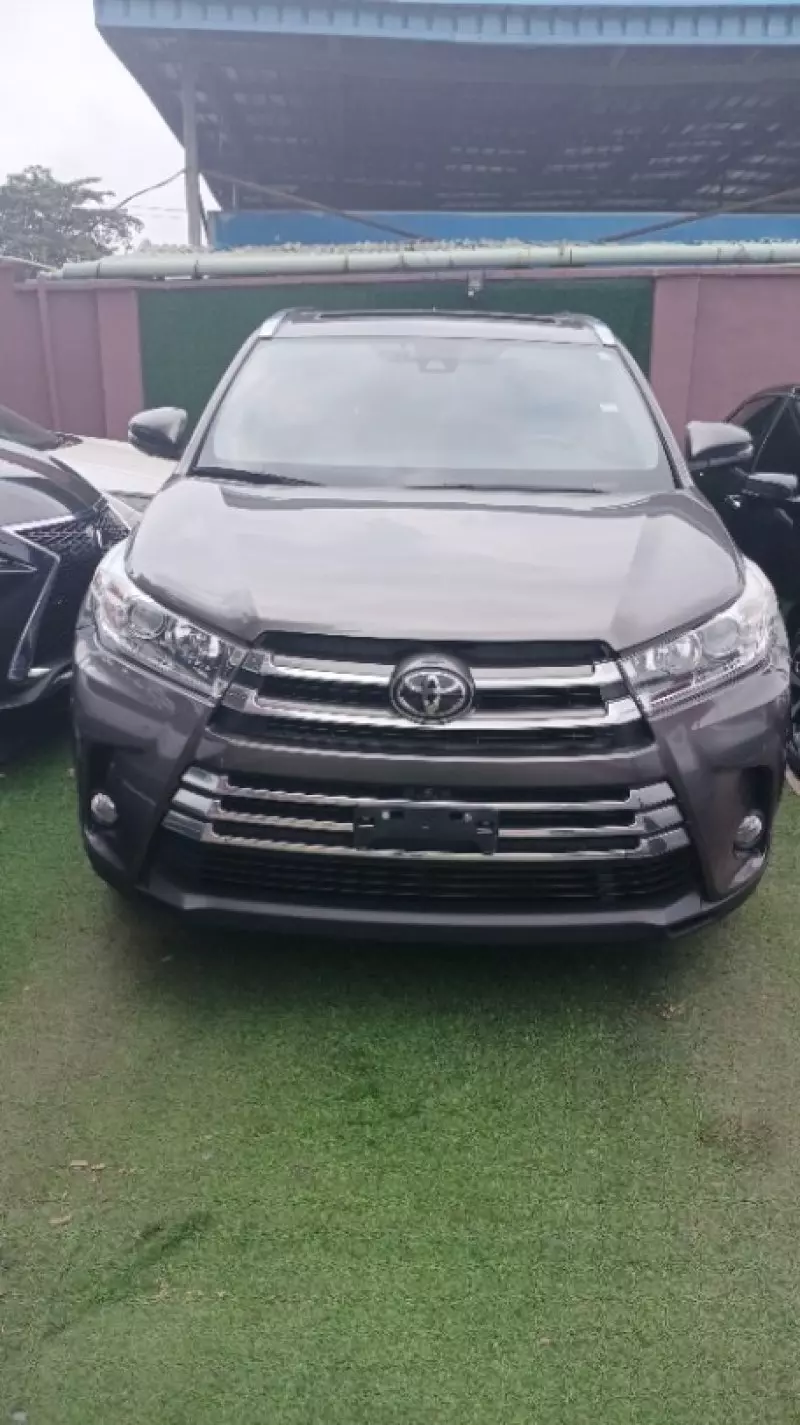 Toyota Highlander - 2017