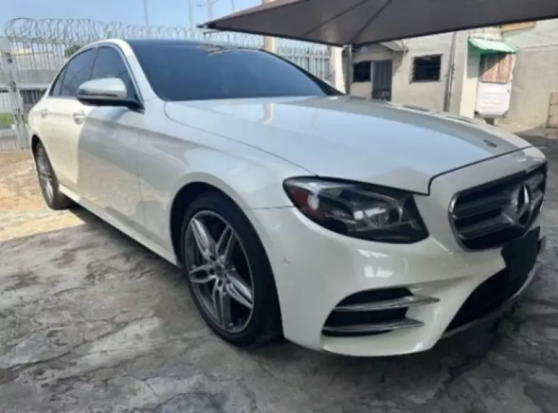 Mercedes-Benz E350 - 2020