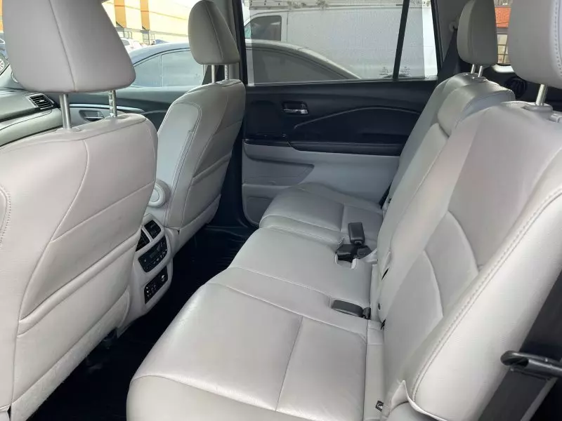 Honda Pilot   - 2016
