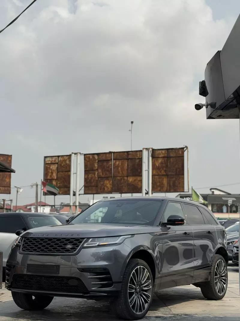 Land Rover Range Rover Velar   - 2020