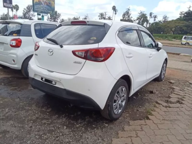 Mazda Demio   - 2018