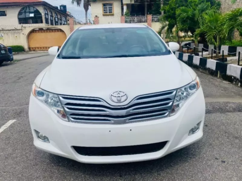 Toyota Venza   - 2010