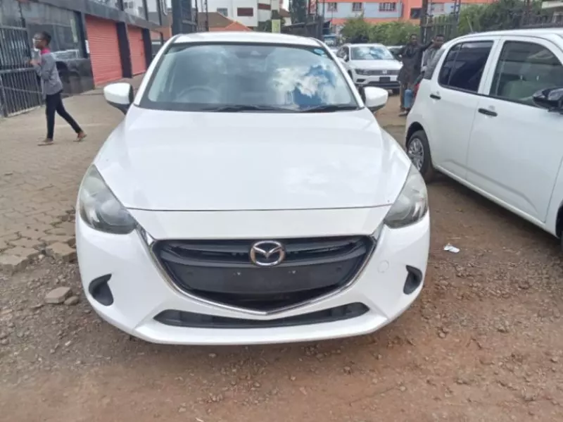 Mazda Demio   - 2018