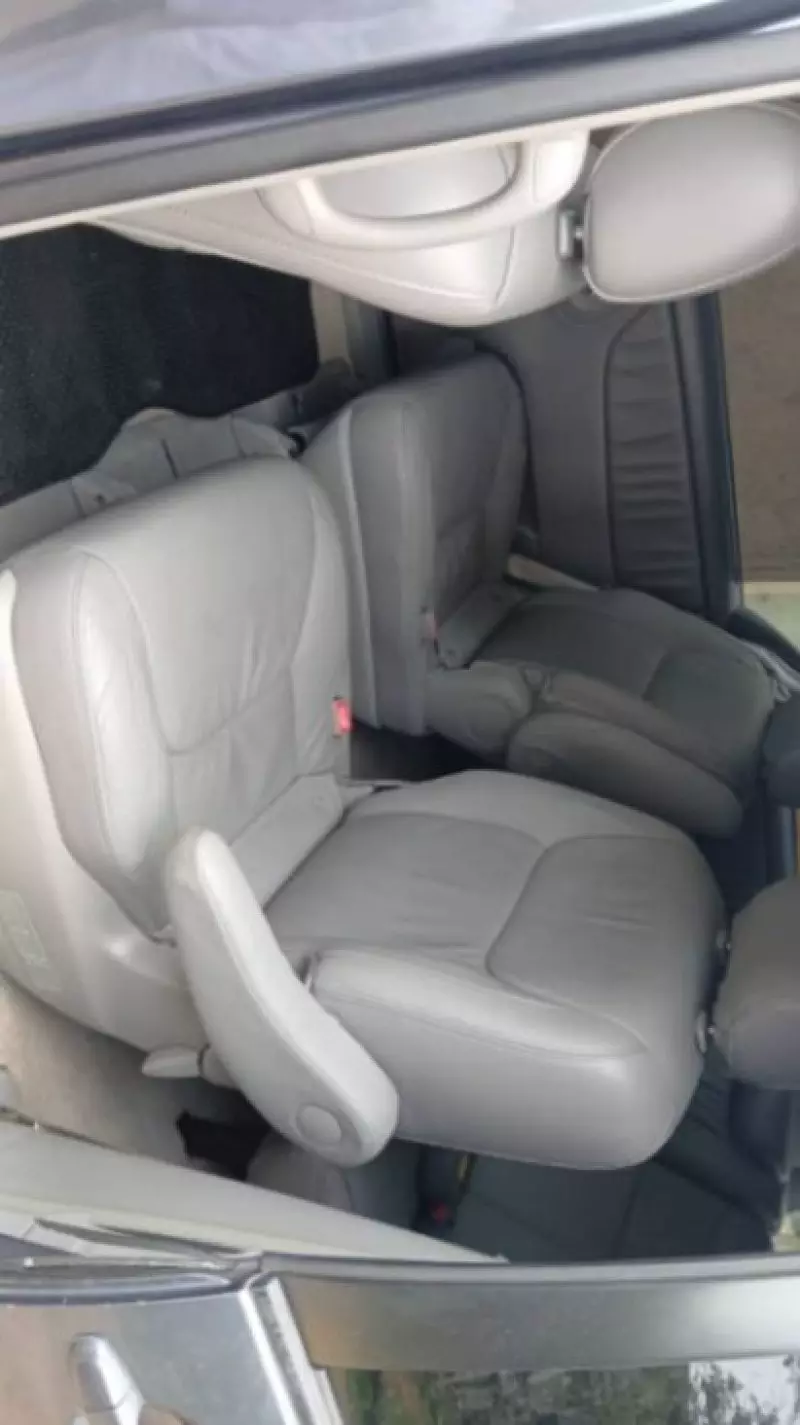 Toyota Sienna   - 2007