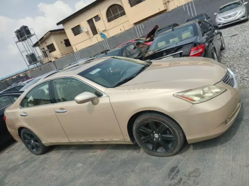 Lexus ES 350