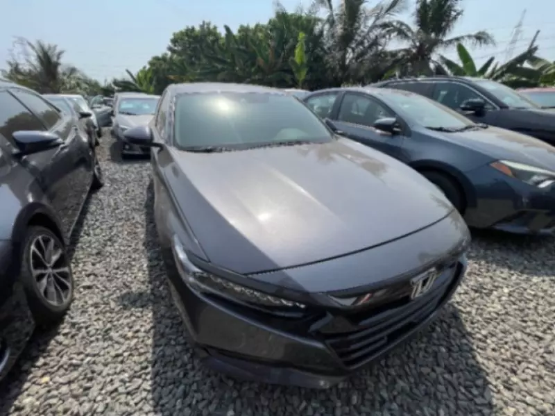 Honda Accord   - 2018