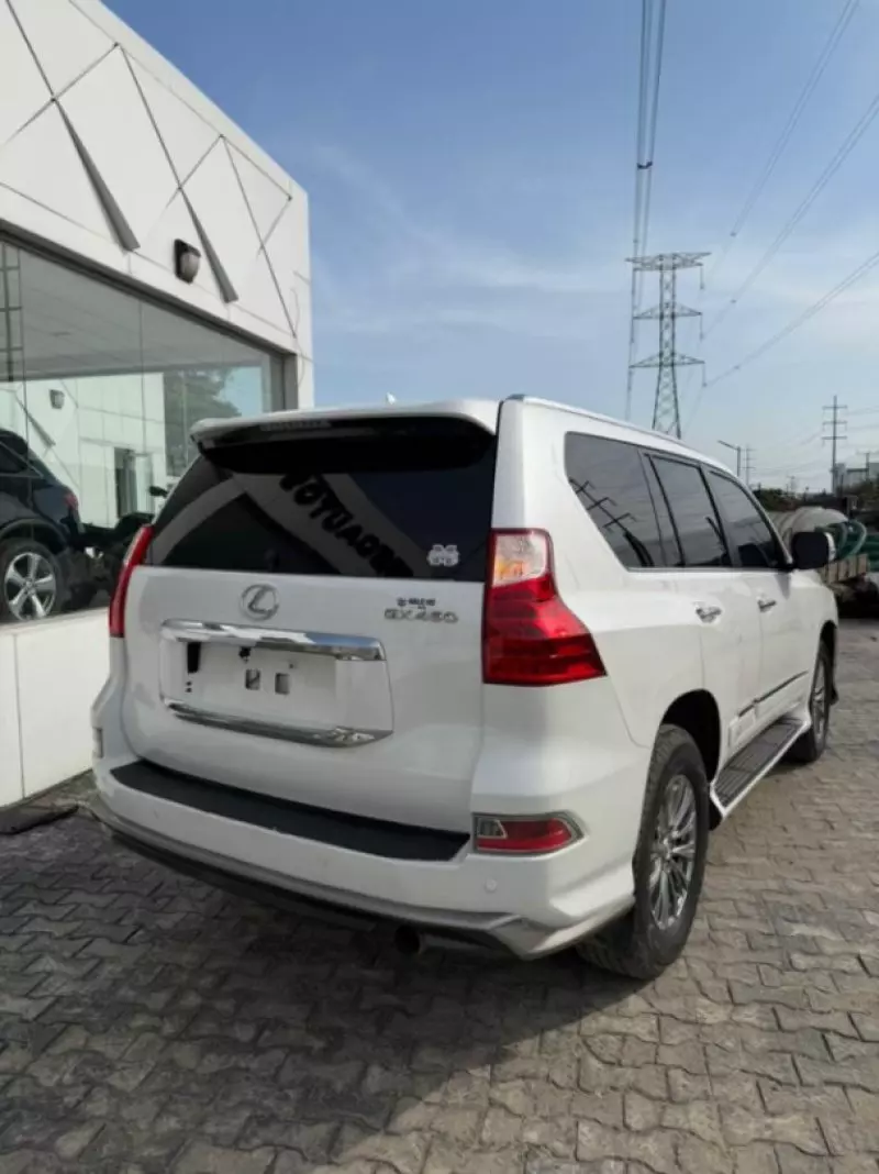 Lexus GX 460